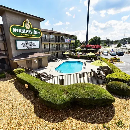Masters Inn Tucker-3