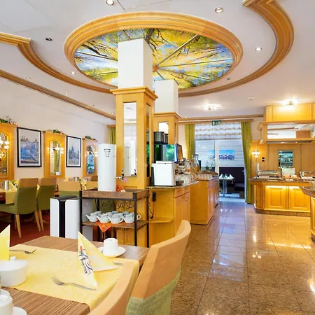 Park Hotel Laim-2