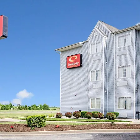 Econo Lodge Inn & Suites Evansville East-3