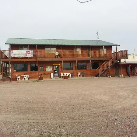 Badlands Hotel & Campground-2