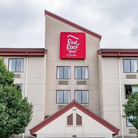 Red Roof Inn & Suites Indianapolis Airport-3