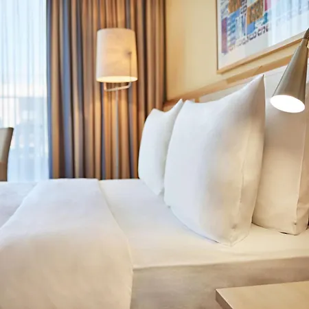 Lindner Hotel Cologne Am Dom, Part Of Jdv By Hyatt-2