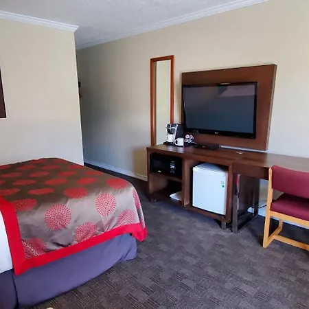 Grand Forks Inn-2