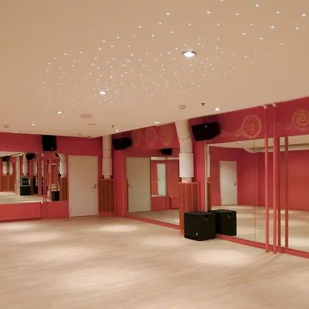 Crowne Plaza Helsinki - Hesperia By Ihg-2