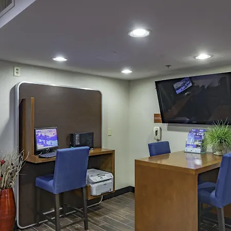 Towneplace Suites Cleveland Streetsboro-3