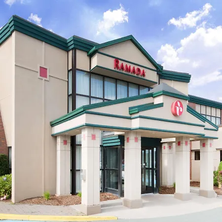 Ramada By Wyndham St. John'S-3
