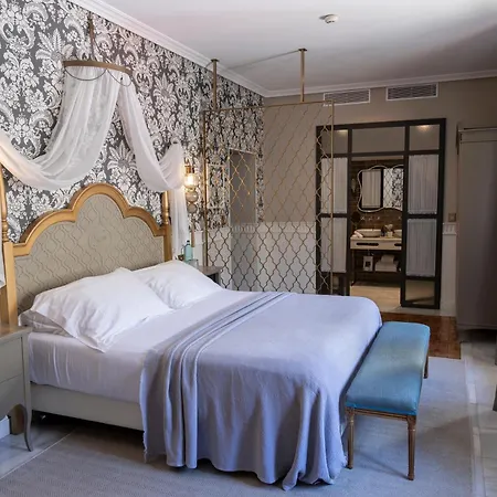Hotel Gravina 51-3