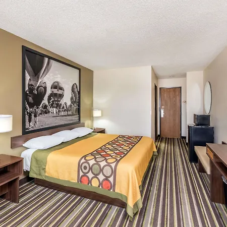 Super 8 By Wyndham Roswell-3