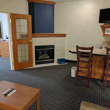 Wingate By Wyndham Lethbridge-2