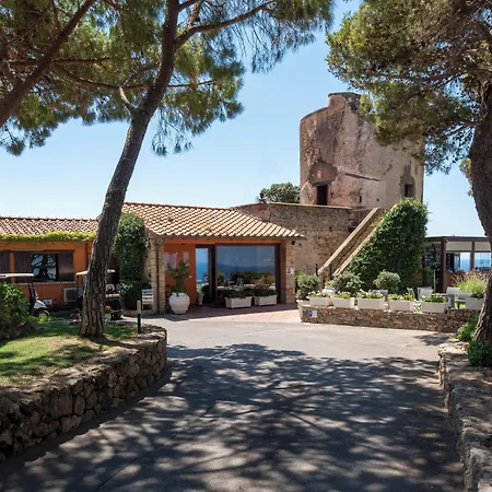 Boutique Hotel Torre Di Cala Piccola-3