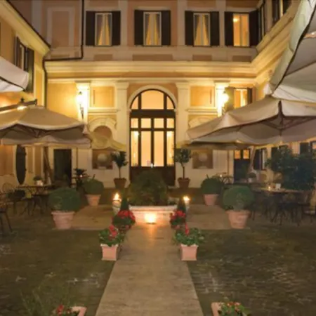 Relais Hotel Antico Palazzo Rospigliosi-2
