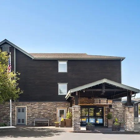 Holiday Inn Express Fort Bragg By Ihg-2