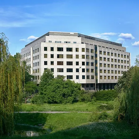 Regent Warsaw Hotel-3