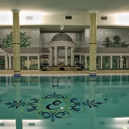 Esplanade Spa And Golf Resort-3