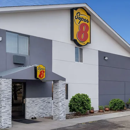 Super 8 By Wyndham Merrillville-2