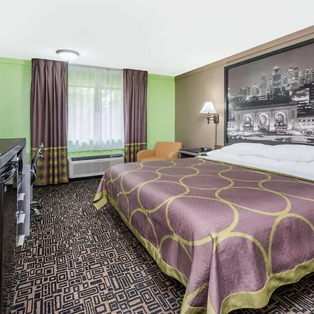 Super 8 By Wyndham Warrensburg-2
