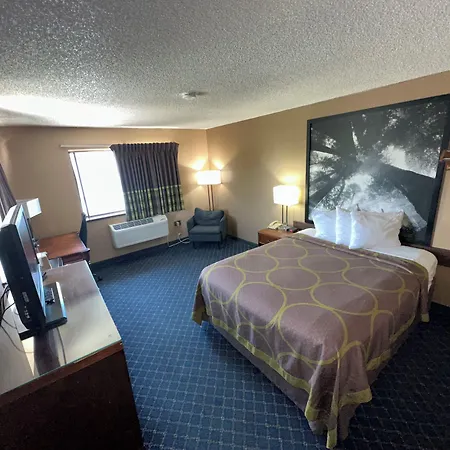 Super 8 By Wyndham Arcata-3