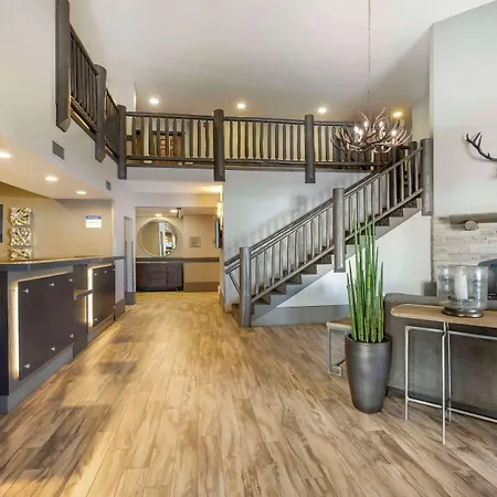 Best Western Plus Kalispell/Glacier Park West Hotel & Suites-3
