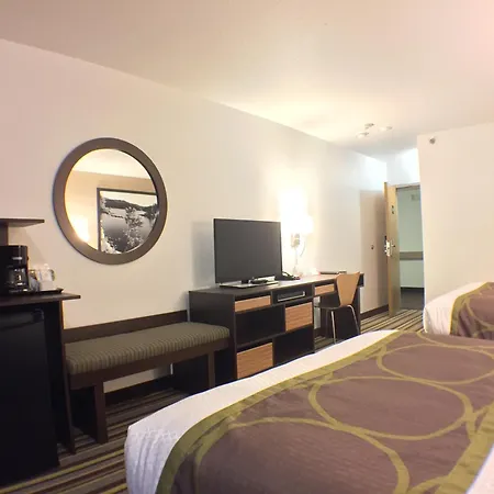 Super 8 By Wyndham Kenora-2