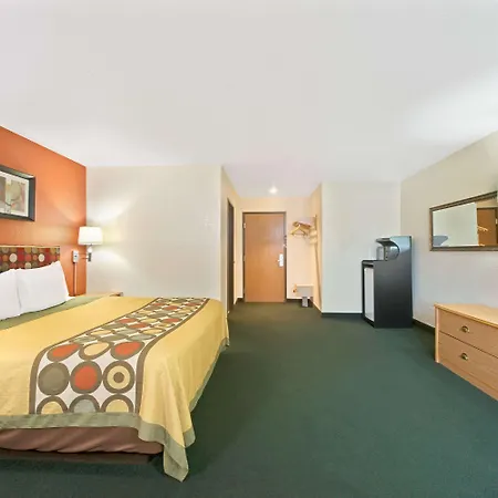 Super 8 By Wyndham Bonne Terre-2