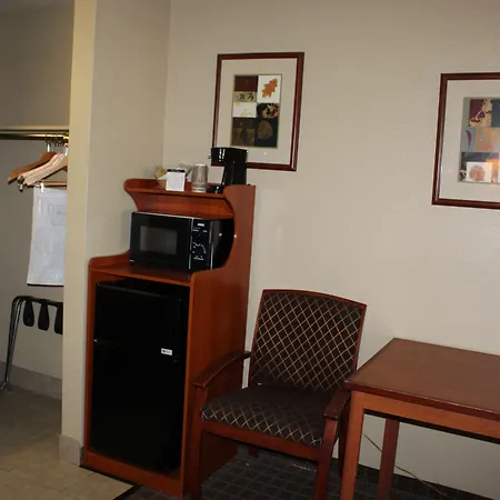 Cajon Pass Inn-2