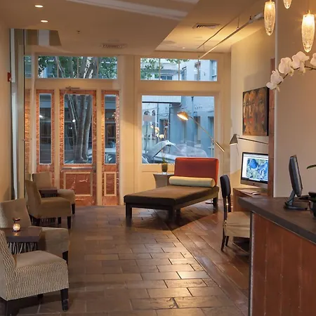 Loft 523-2