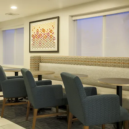 Holiday Inn Express Irondequoit By Ihg-2