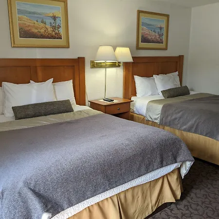 Howard Johnson By Wyndham Downtown Kamloops-3