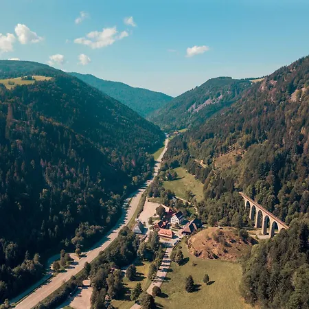 Hotel Hofgut Sternen - Ravennaschlucht-2