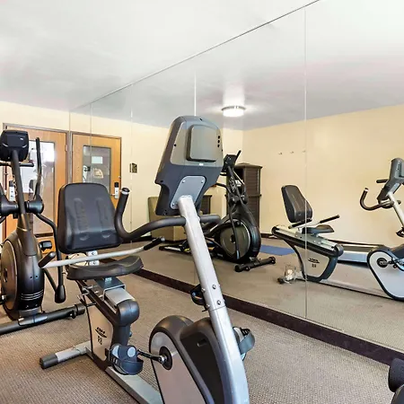 Best Western Wittenberg Inn-2