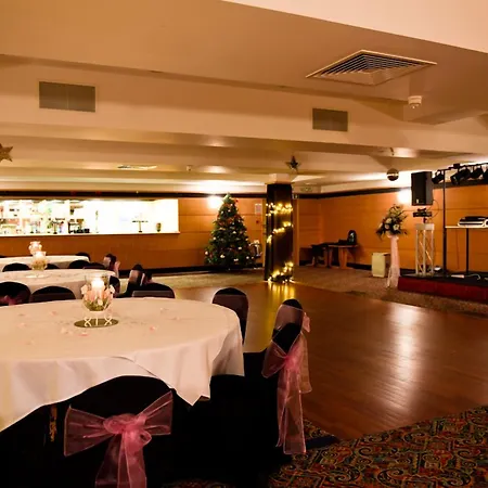 The Riviera Hotel & Apartments - Alum Chine-3