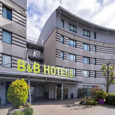 B&B HOTEL Calais Terminal Cité Europe 4 étoiles-2