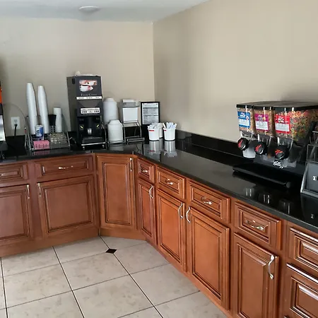 Super 8 By Wyndham Chattanooga/East Ridge-2