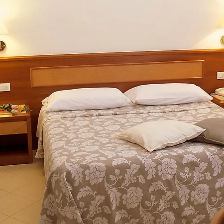 Hotel Bonifacio-2