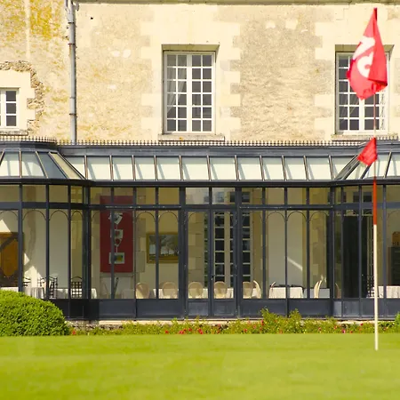 Hôtel Chateau Golf des Sept Tours by Popinns-2