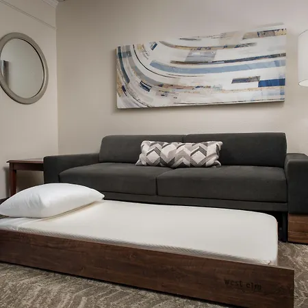 Springhill Suites Dallas Addison/Quorum Drive-3