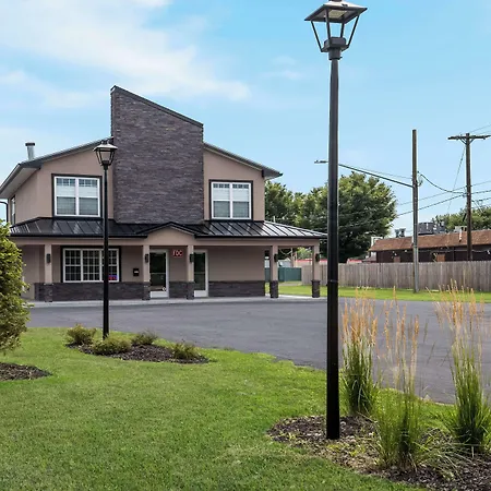 Americas Best Value Inn Farmington-3