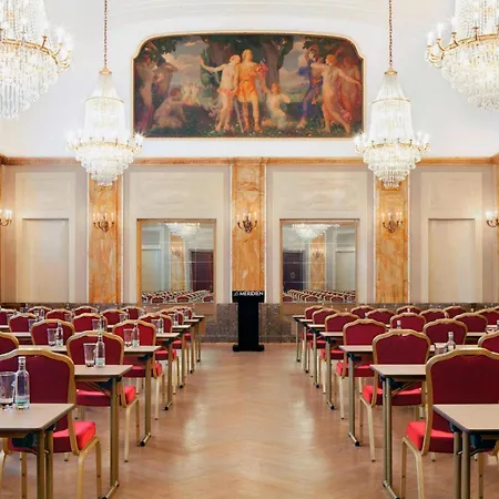 Le Meridien Grand Hotel Nuernberg-3