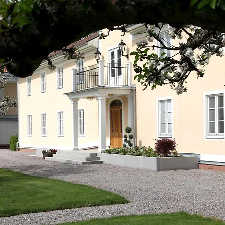 Soedertuna Slott-2
