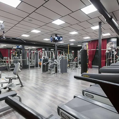 Ramada By Wyndham Sofia City Center-2