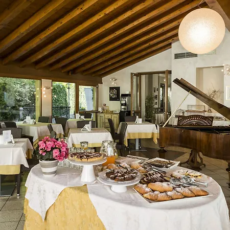 Hotel Resort & Spa Miramonti-3