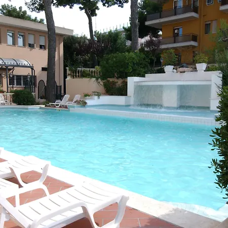 Hotel Milano Helvetia - In Centro Con Piscina-3