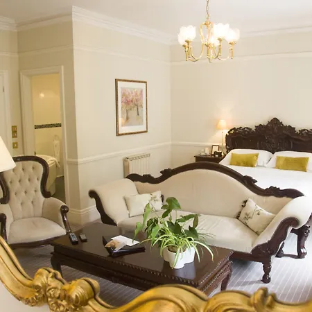 Chateau La Chaire Hotel-2