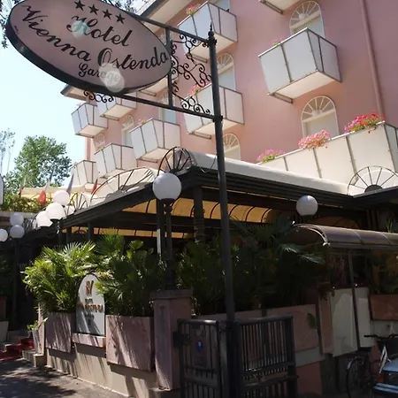 Hotel Vienna Ostenda E Ristorante Il Danubio-2