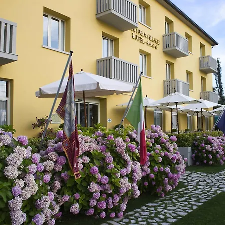 Viktoria Palace Hotel-2
