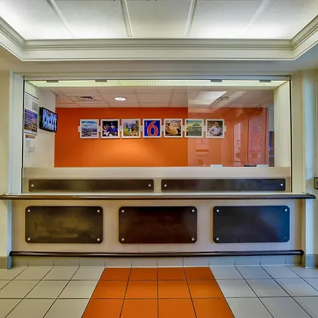 Motel 6-Burlington, On - Toronto West - Oakville-3