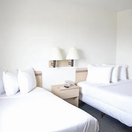 Americas Best Value Inn East Peoria-2