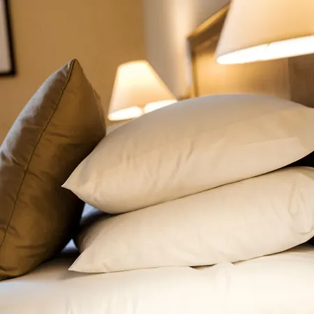 The Fox & Goose Hotel-3