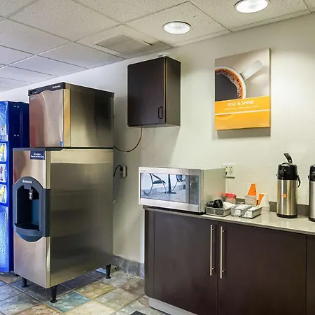 Motel 6-Wheatland, Wy-3