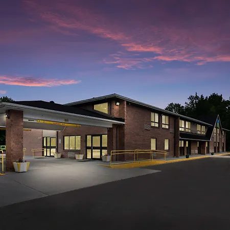 Surestay By Best Western Lewiston Auburn Area-3